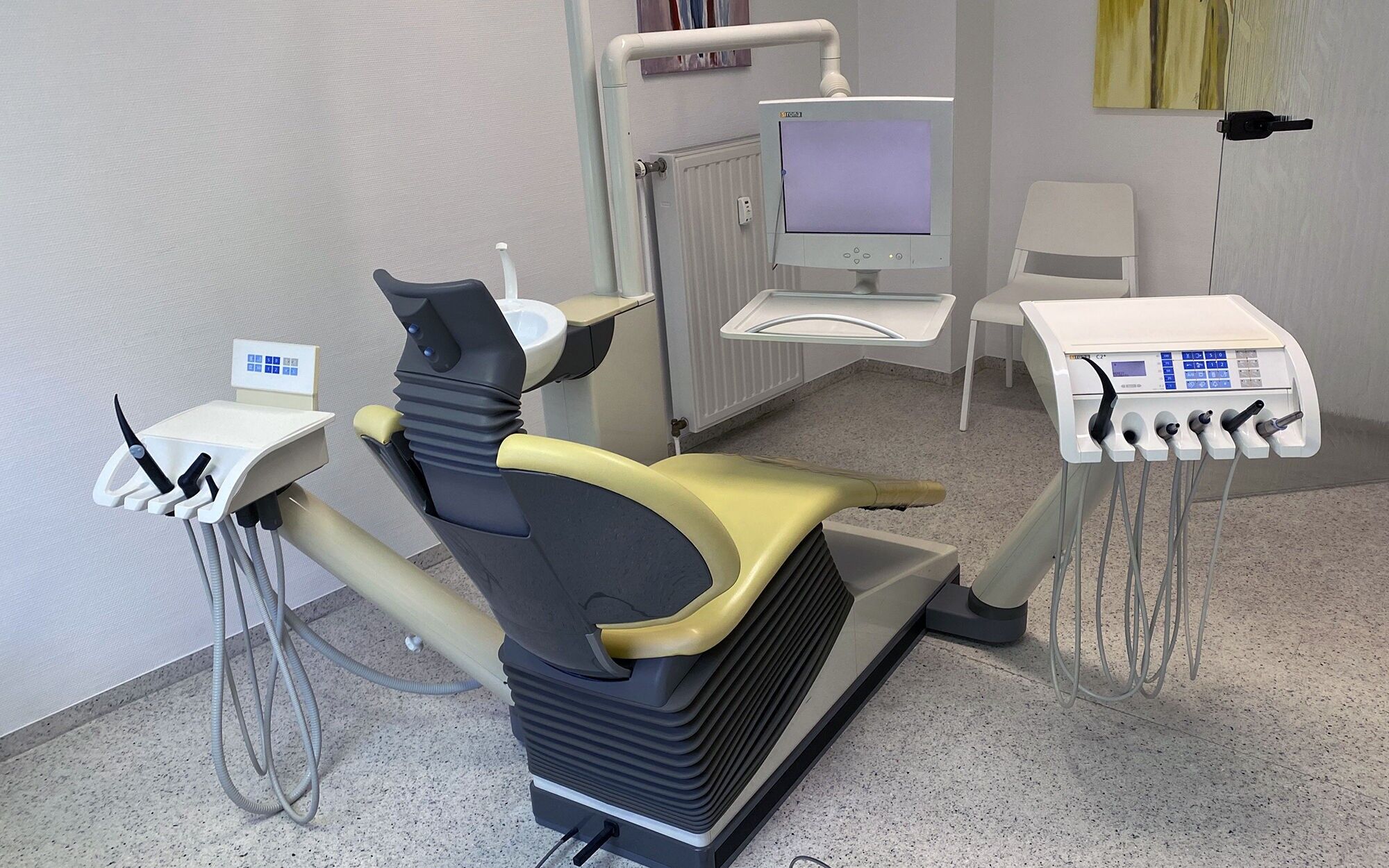SIEMENS Sirona C2+ Behandlungseinheit - generalüberholt