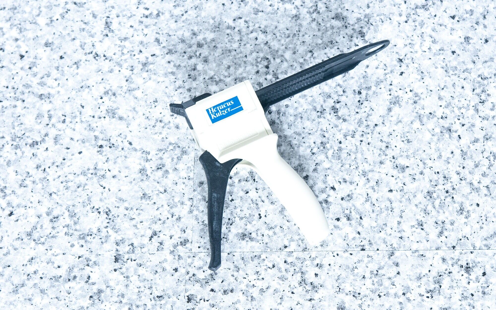 Heraeus Kulzer Anmischpistole DS 50 4:1 10:1 Heraeus Kulzer Anmischpistole DS 50 4:1 10:1