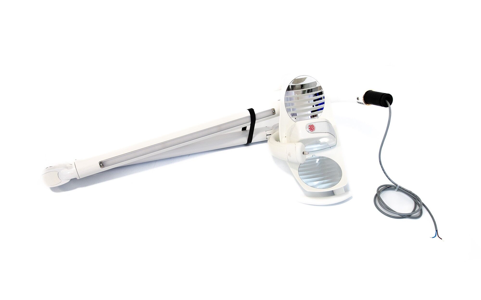 Faro Alya LED operating light with lamp arm - used