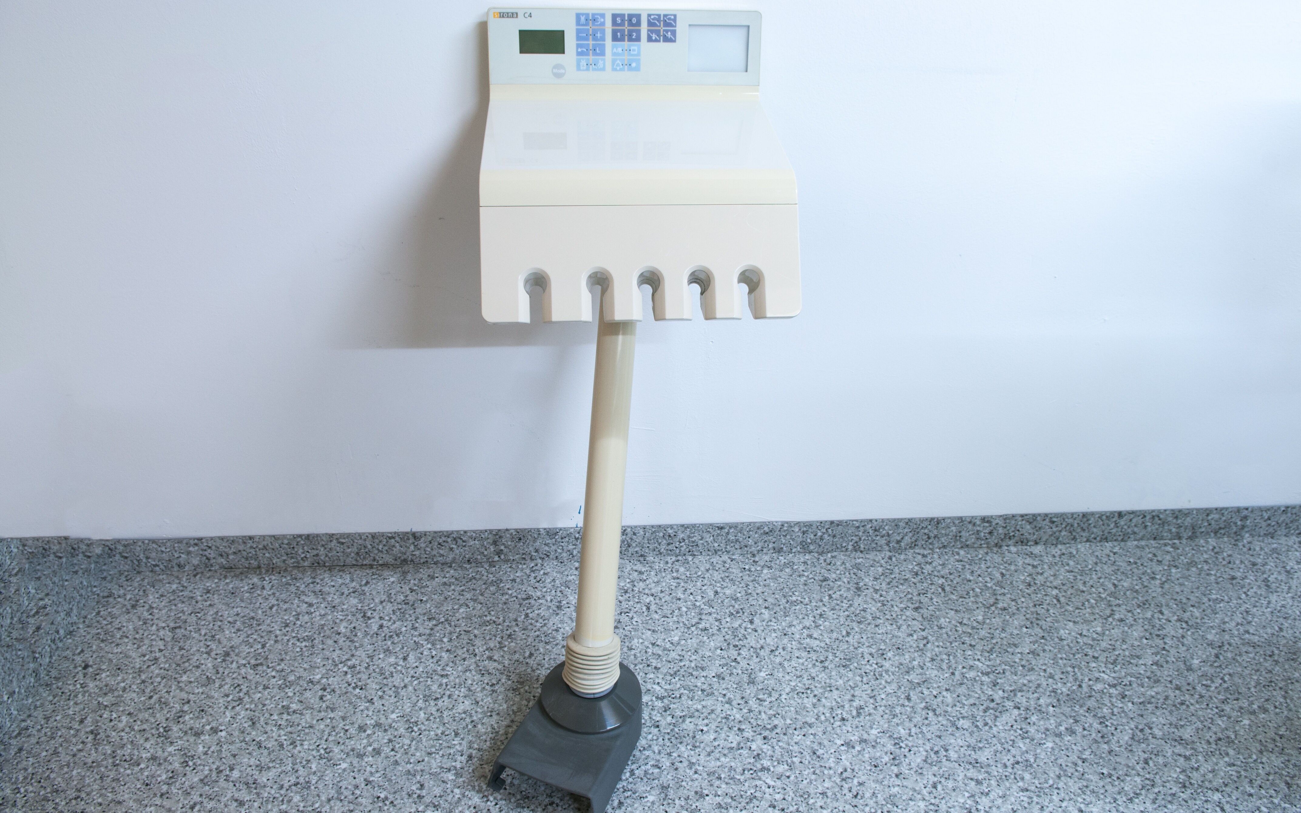 SIEMENS Sirona C4 doctor element - completely overhauled - REP-AT